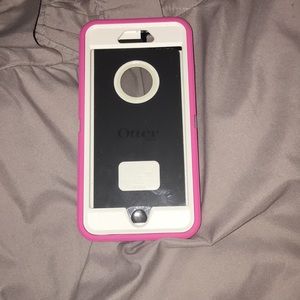 Pink Otterbox iPhone 6 Plus/6s Plus Case 🖤